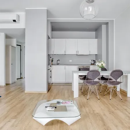 Joivy Stylish Flat For 2 With A Balcony *